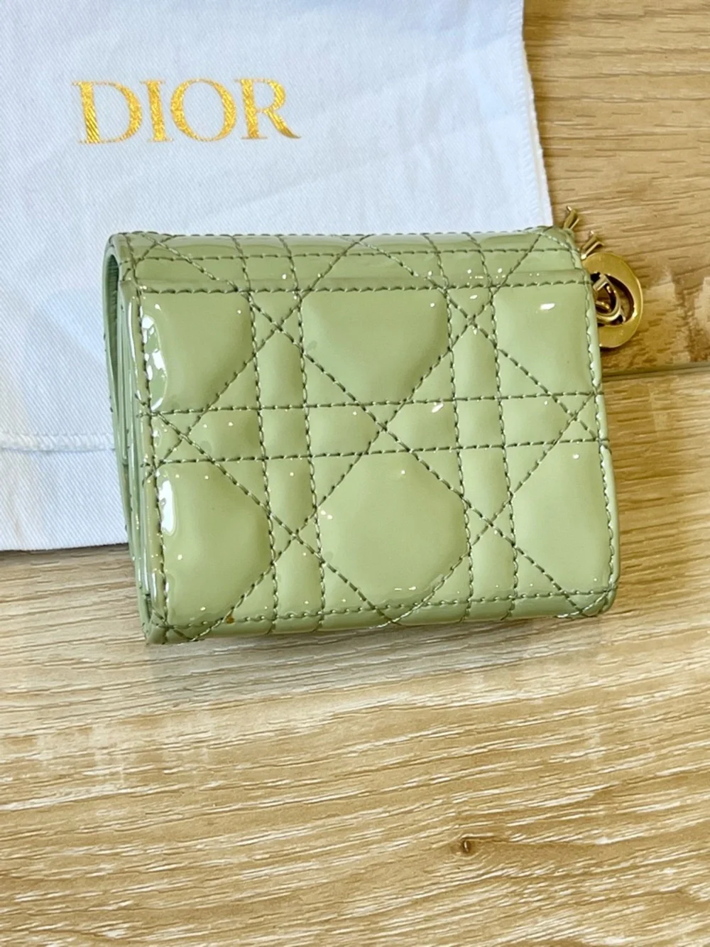 Dior christian lady